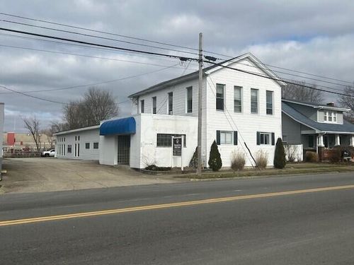 120 E Plane St, Bethel, OH, 45106-1304 | Card Image