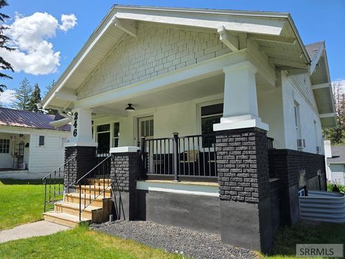 246 S 2nd E, Rexburg, ID, 83440-2203 | Card Image