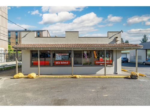 4331 Ne Killingsworth St, Portland, OR, 97218-1403 | Card Image