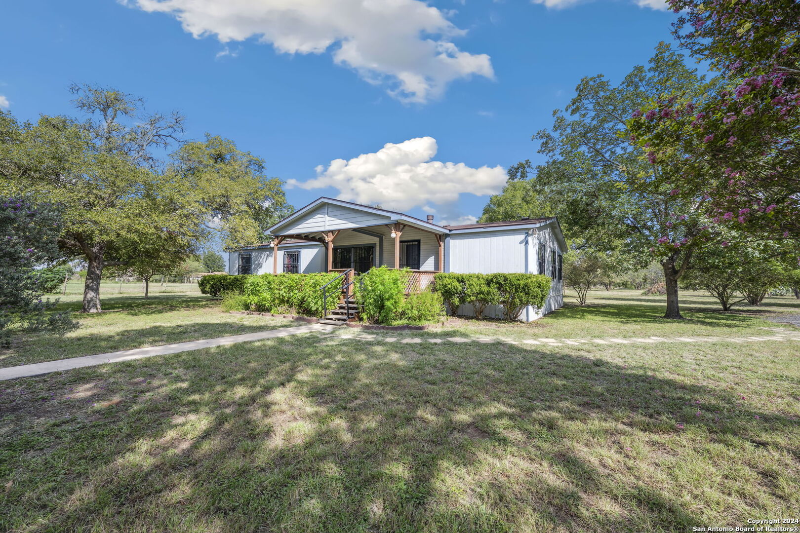 Cr-474 , Castroville, TX 78009