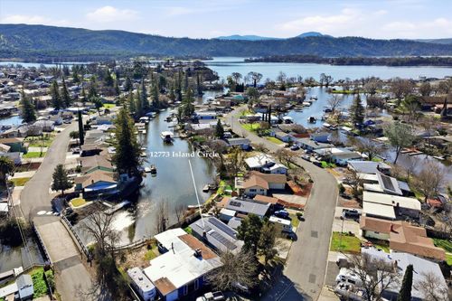 12773 Island Cir, Clearlake Oaks, CA, 95423-8424 | Card Image