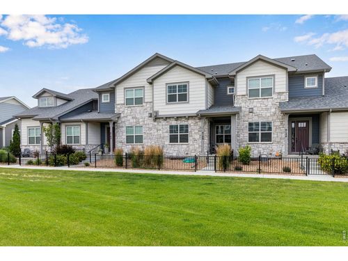 4148 Greenhorn Dr, Loveland, CO, 80538-7197 | Card Image