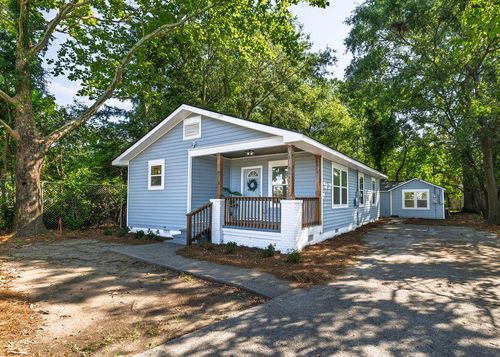2924 Chicora Ave, North Charleston, SC, 29405-8003 | Card Image