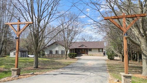 126280 Eau Pleine Rd, STRATFORD, WI, 54484-4228 | Card Image