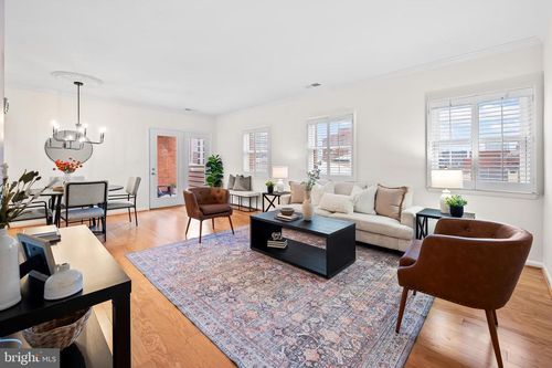 402-123 W Barre St, BALTIMORE, MD, 21201-2460 | Card Image