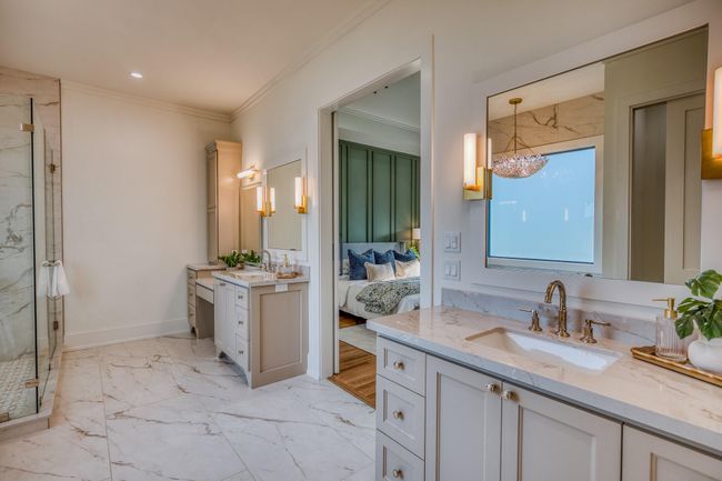 104 Hartfield Rd, Home with 4 bedrooms, 5 bathrooms and 3 parking in Round Top TX | Image 18