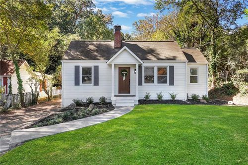 207 Walthall St Nw, Marietta, GA, 30064-2251 | Card Image