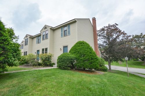 96-96 Apache Way, Tewksbury, MA, 01876-4616 | Card Image