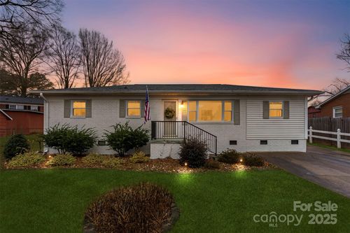 2615 Sherry Ln, Gastonia, NC, 28054-2866 | Card Image