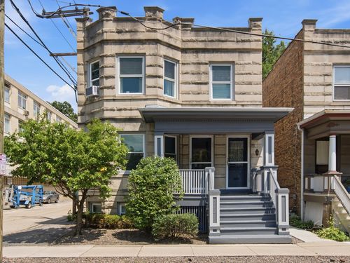212 Marion St, Oak Park, IL, 60302-4530 | Card Image