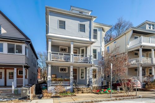 apt-2-21 Ericsson St, Cambridge, MA, 02138-4497 | Card Image