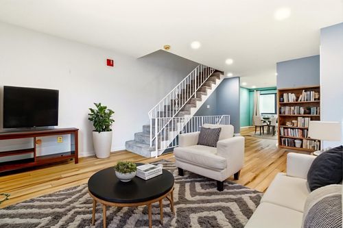 46-46 Crestview Dr, Malden, MA, 02148-1508 | Card Image