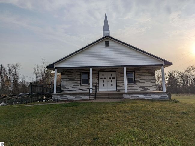 320 N State St, Home with 0 bedrooms, 0 bathrooms and 20 parking in Twining MI | Image 4