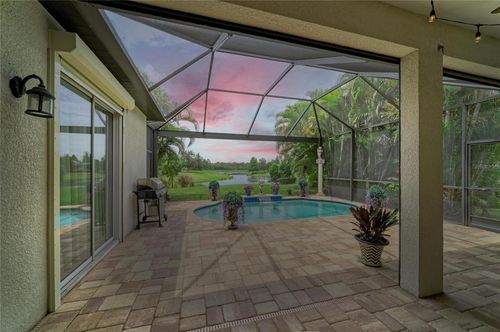 14507 Stirling Dr, LAKEWOOD RANCH, FL, 34202-5703 | Card Image