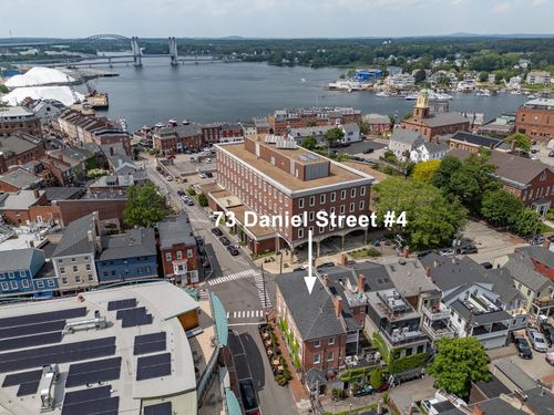 unit-4-73 Daniel St, Portsmouth, NH, 03801-4891 | Card Image