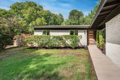7016 Creighton Ln, Austin, TX, 78723-1552 | Card Image