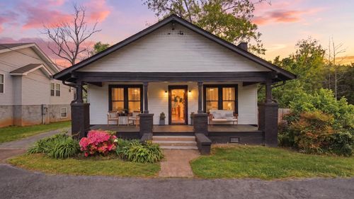 1411 Marlboro Ave, CHATTANOOGA, TN, 37412-2828 | Card Image