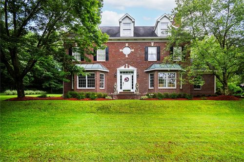 500 Morningstar Drive, Franklin Twp, PA, 16117 | Card Image