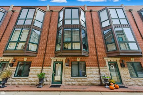 apt-c-2052 W Armitage Ave, Chicago, IL, 60647-4591 | Card Image