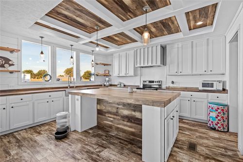 24106 Highway 62, Summers, AR, 72769 | Card Image