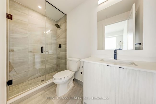 904 - 2369 Danforth Ave, Condo with 2 bedrooms, 2 bathrooms and null parking in Toronto ON | Image 20