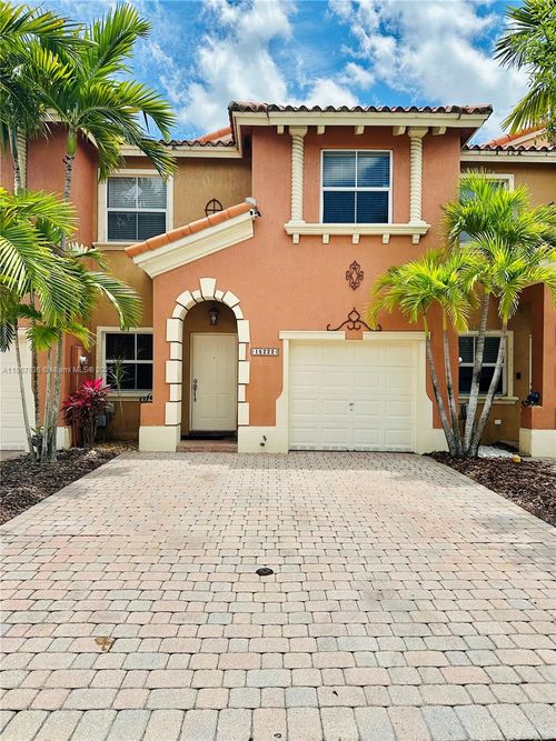 15222 Sw 30th Ter, Miami, FL, 33185-5640 | Card Image