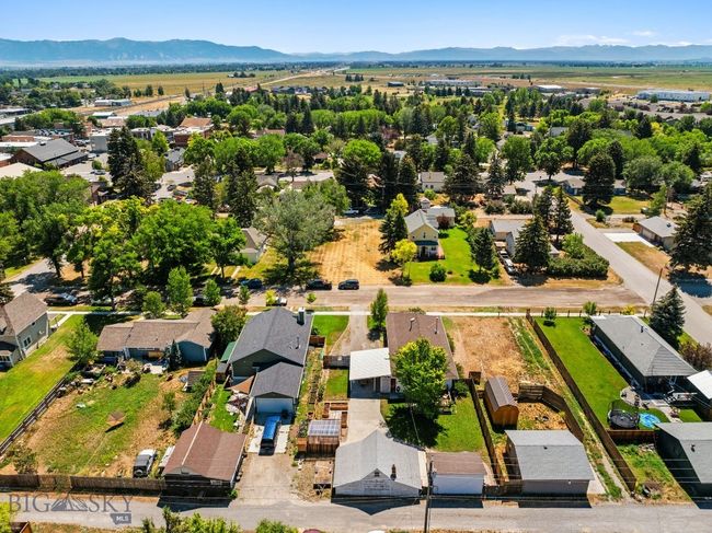 220 S 4 Th St, House other with 3 bedrooms, 2 bathrooms and null parking in Manhattan MT | Image 97