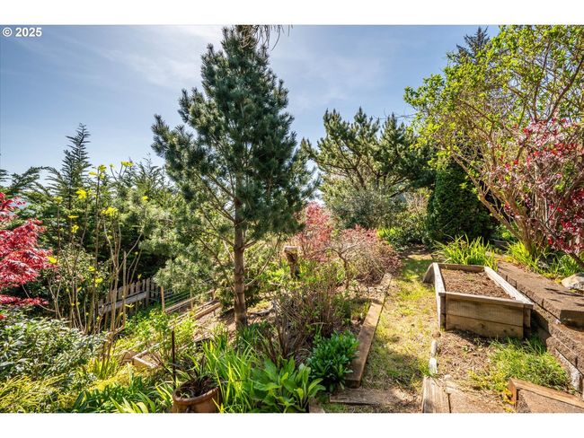Yard-Fenced | Image 42