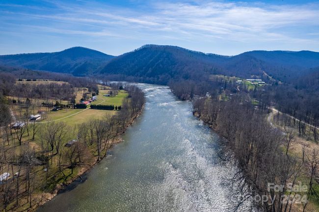 3184 Loafers Rest Rd, House other with 3 bedrooms, 2 bathrooms and null parking in Austinville VA | Image 38