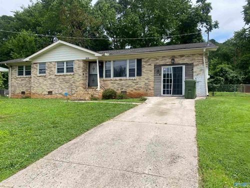 2818 Gus Grissom Dr Nw, Huntsville, AL, 35810-4336 | Card Image