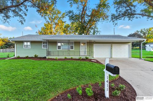 1411 Prospect Dr, Blair, NE, 68008-2237 | Card Image