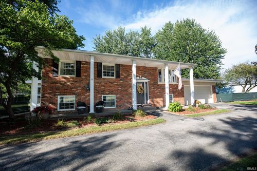 501 Shaffer Road, Bourbon, IN, 46504-1317 | Card Image