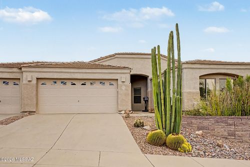 573 W Silvertip Road, Oro Valley, AZ, 85737 | Card Image