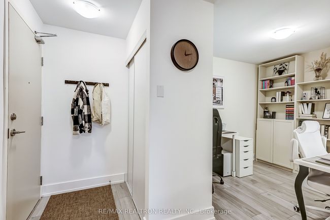 305 - 1215 Bayly St, Condo with 2 bedrooms, 1 bathrooms and null parking in Pickering ON | Image 9
