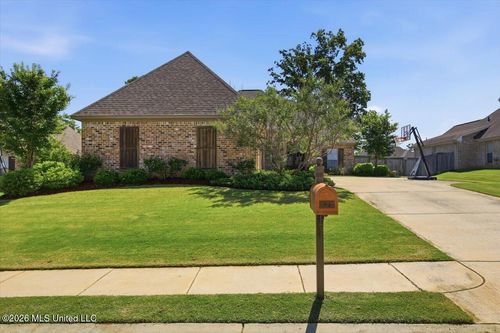 94 Brisco St, Madison, MS, 39110-4603 | Card Image