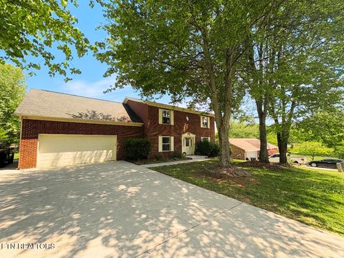 952 Spinnaker Rd, Knoxville, TN, 37934-4762 | Card Image