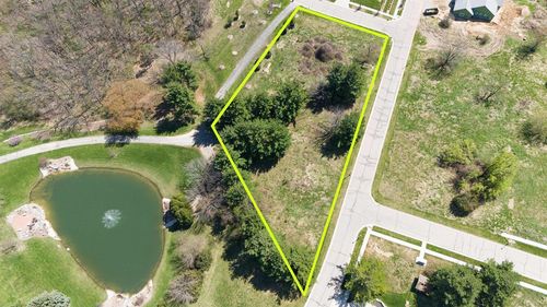 2801 Arbor Ridge Way, Janesville, WI, 53548-9530 | Card Image