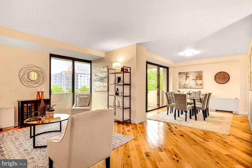 apt-511-4141 N Henderson Rd, ARLINGTON, VA, 22203-2417 | Card Image