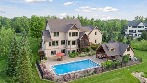 12686 20th St N, West Lakeland, MN, 55082-1652 | Card Image