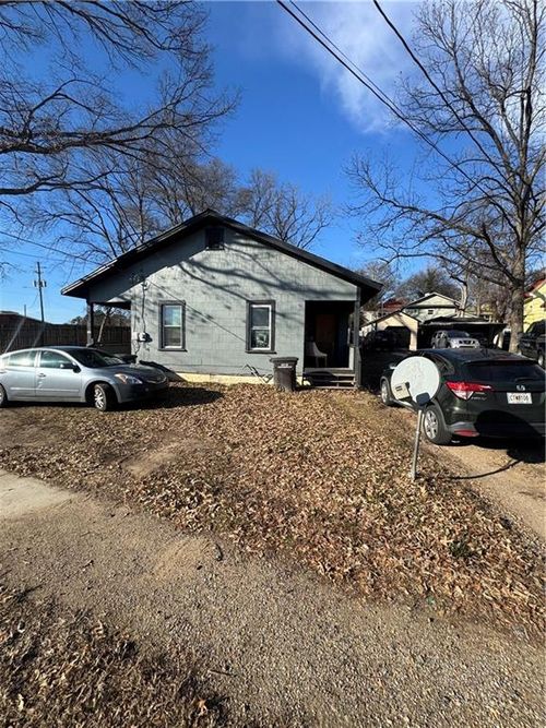 16 Johnson St, Cartersville, GA, 30120-3236 | Card Image