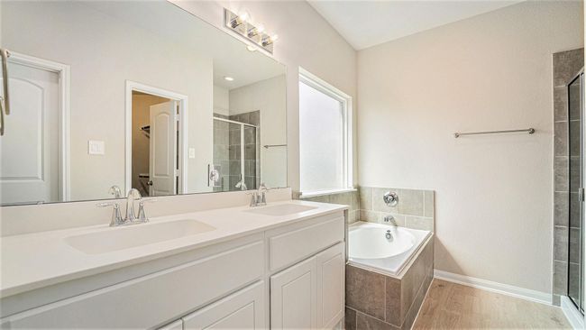 855 Waukegan Rd, House other with 4 bedrooms, 2 bathrooms and 2 parking in Conroe TX | Image 18