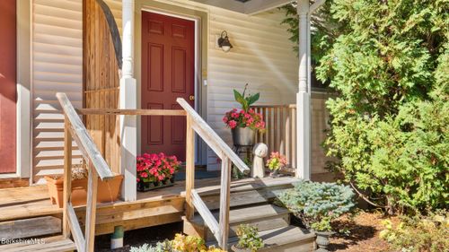 b-1-2 Rose Ct W, Great Barrington, MA, 01230-9740 | Card Image