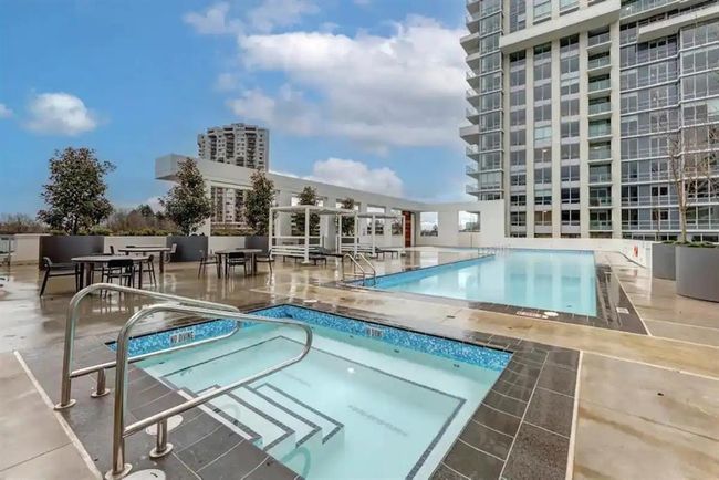 1604 - 1632 Lions Gate Lane, Condo with 2 bedrooms, 2 bathrooms and 1 parking in North Vancouver BC | Image 19