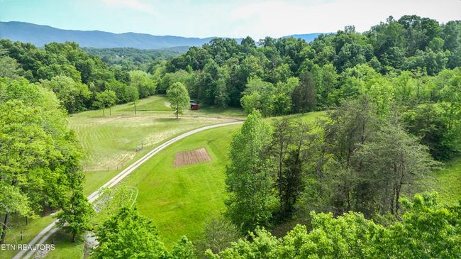 761 N Knob Creek Rd, House other with 3 bedrooms, 3 bathrooms and null parking in SEYMOUR TN | Image 59