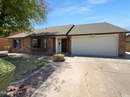 1005 W Madero Ave, Mesa, AZ, 85210-7635 | Card Image