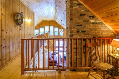 137 Quarry Rd, Proctorsville, VT, 05153-9809 | Card Image