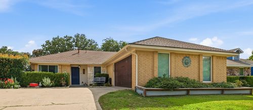 3640 Wessex Ct, Denton, TX, 76210-8802 | Card Image