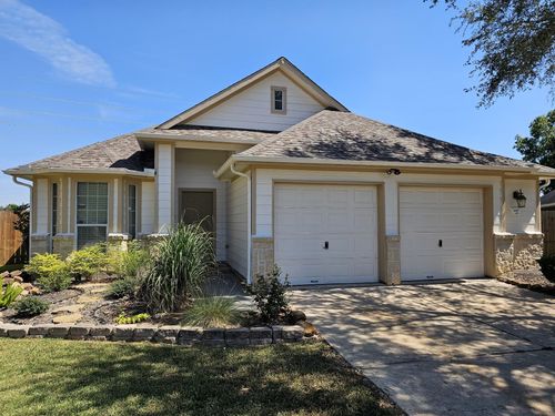 4407 Iron Creek Ct, Fresno, TX, 77545-6045 | Card Image