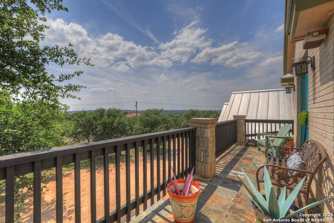 Balcony | Image 35