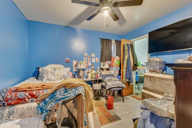 431 Henry St, House other with 3 bedrooms, 2 bathrooms and null parking in Wilmington NC | Image 10